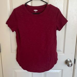 Maroon T